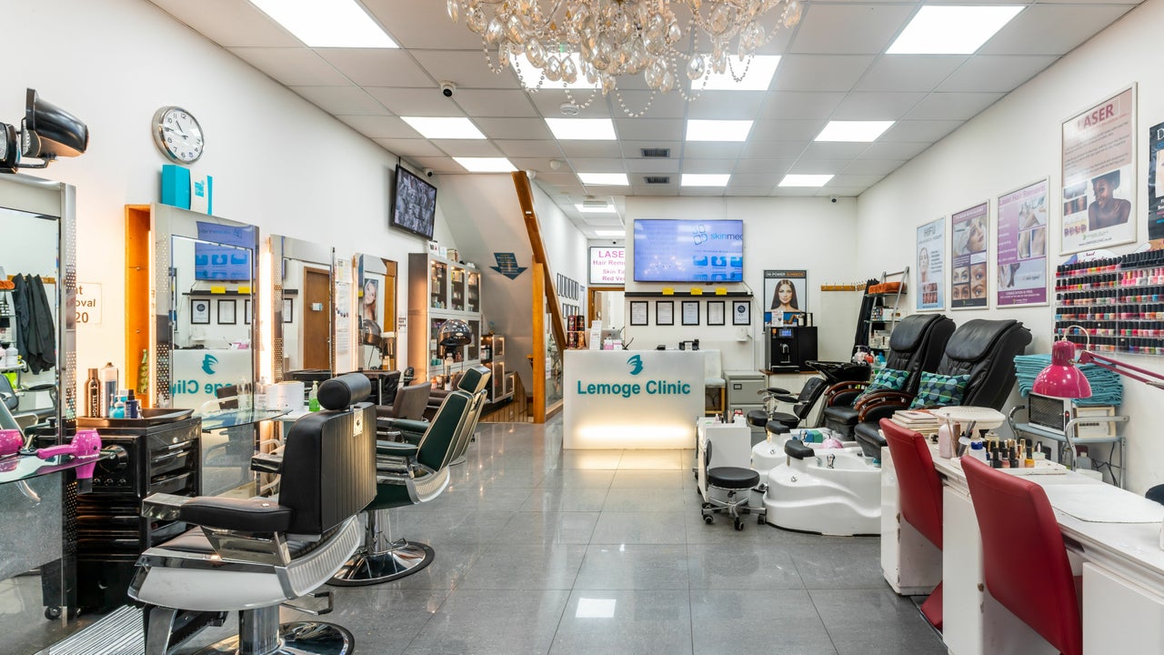 Touch & Glow Beauty Clinic Unveils Premier Hair and Nail Services in Edgware  - IssueWire